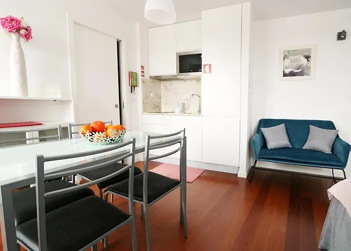 Espelho Da Ria No Coração De Aveiro